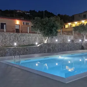 La Valle Degli Ulivi Agroturismo Acquedolci